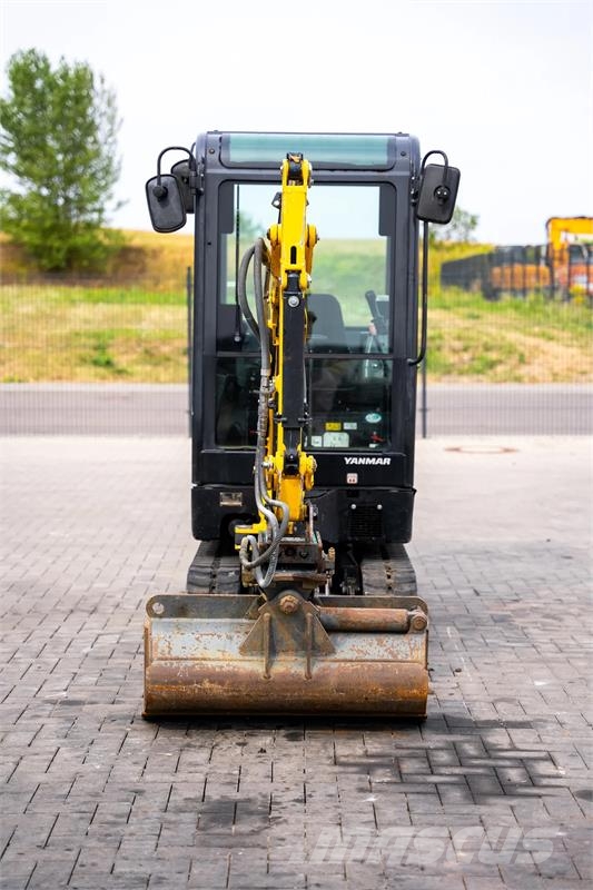 Yanmar SV16 حفارات صغيرة أقل من 7 طن (حفارات صغيرة)