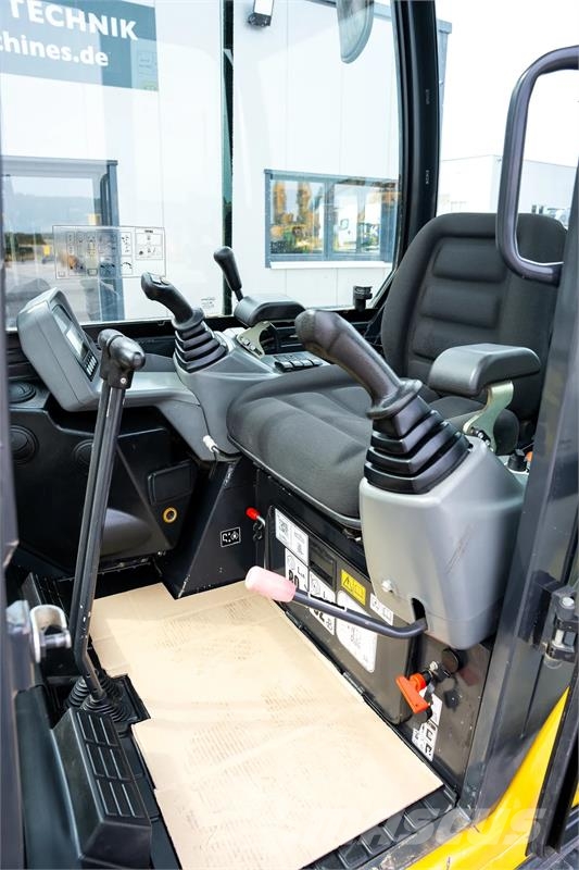 Yanmar SV16 حفارات صغيرة أقل من 7 طن (حفارات صغيرة)