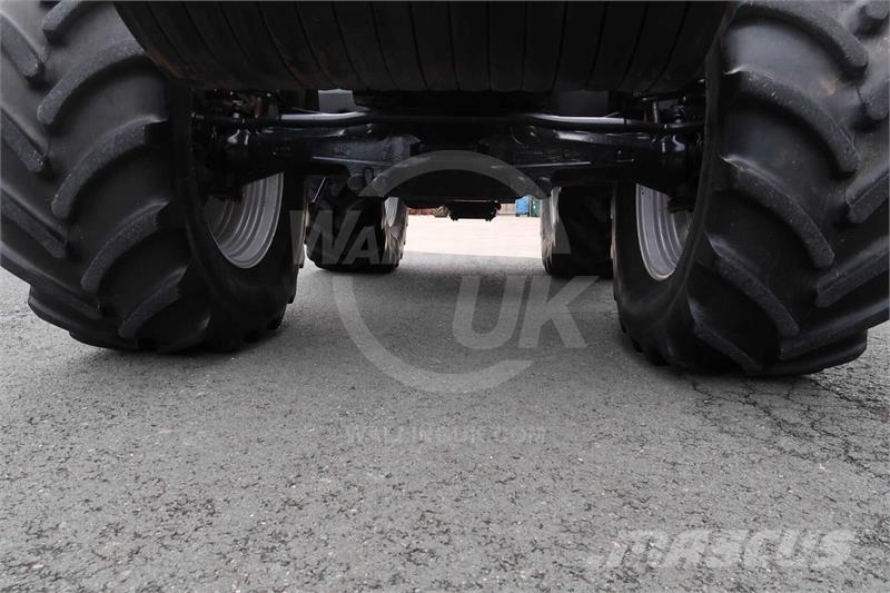 Case IH MXM 175 Traktoren