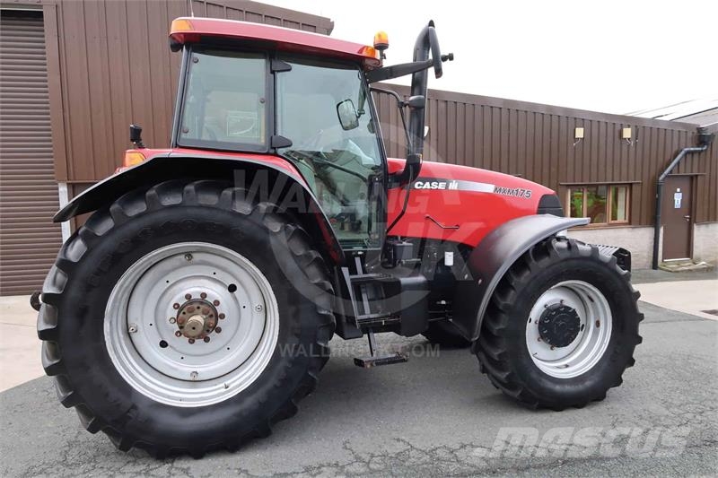 Case IH MXM 175 Traktoren