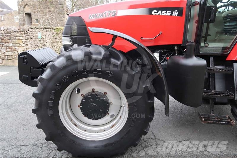 Case IH MXM 175 Traktoren