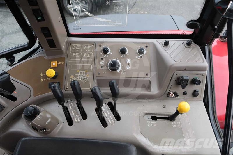 Case IH MXM 175 Traktoren
