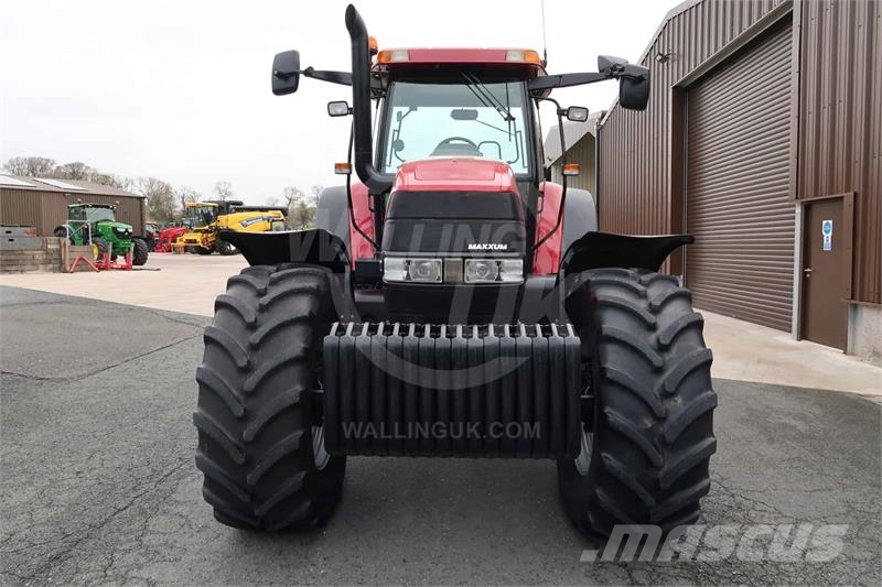 Case IH MXM 175 Traktoren