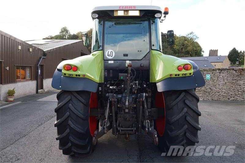 CLAAS Arion 620C Tractors