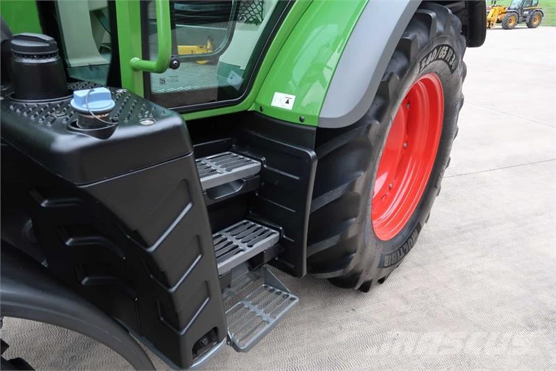 Fendt 312 Tractors