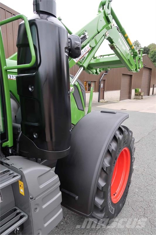 Fendt 312 Tractors