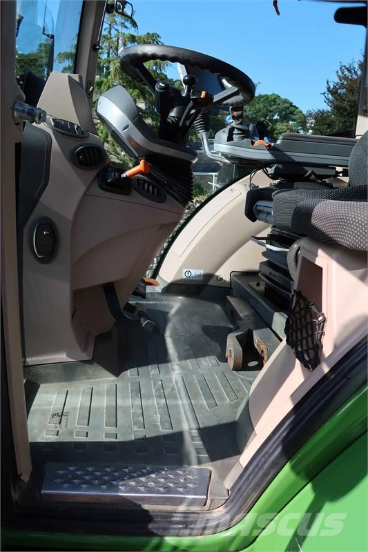 Fendt 516 Traktorok