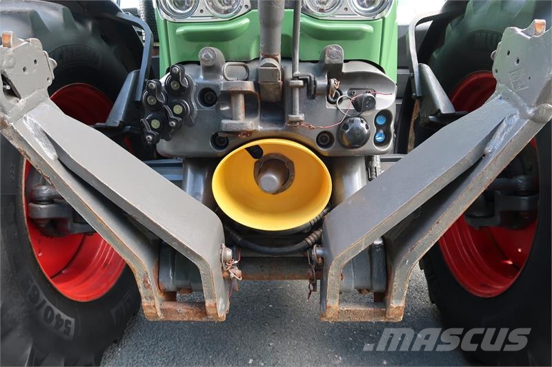 Fendt 828 الجرارات