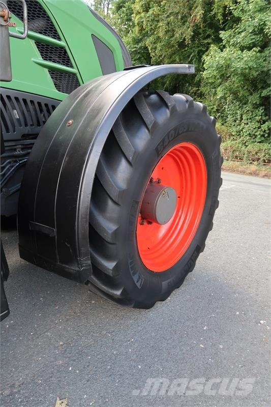 Fendt 828 الجرارات