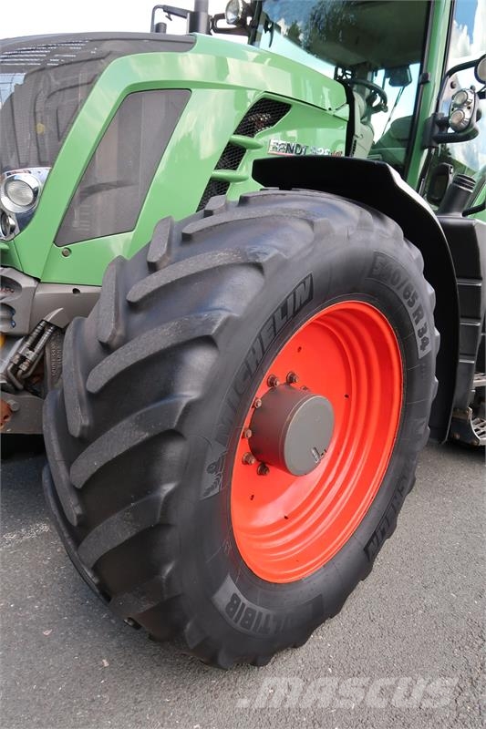 Fendt 828 الجرارات
