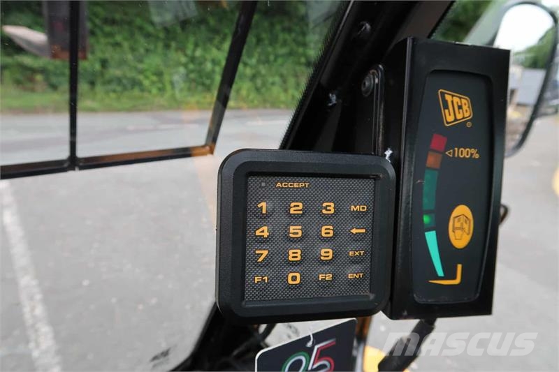 JCB 520-40 معدات مناولة لأغراض الزراعة