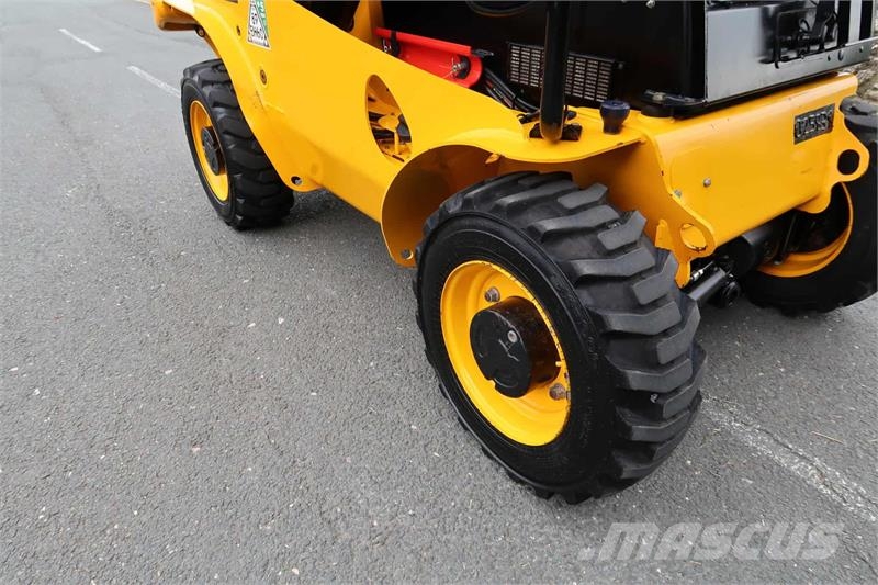 JCB 520-40 معدات مناولة لأغراض الزراعة
