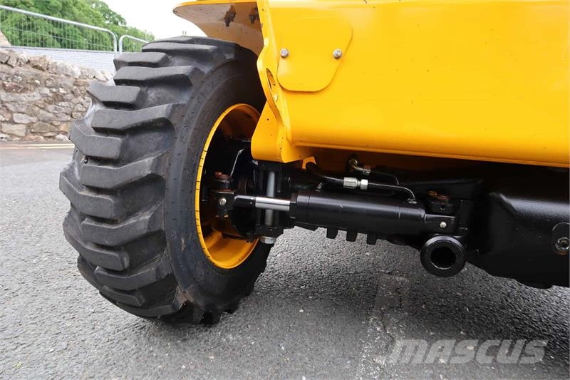 JCB 520-40 معدات مناولة لأغراض الزراعة