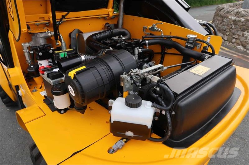 JCB 520-40 معدات مناولة لأغراض الزراعة