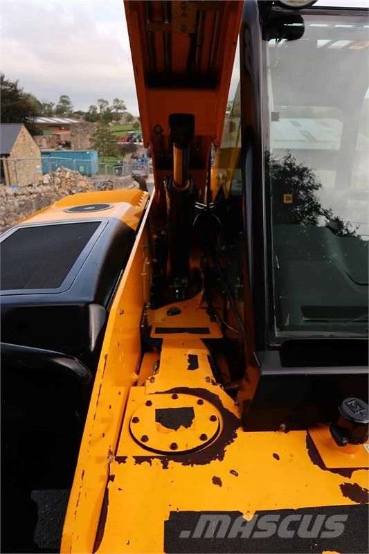JCB 525-60 Agri Plus Télescopique agricole