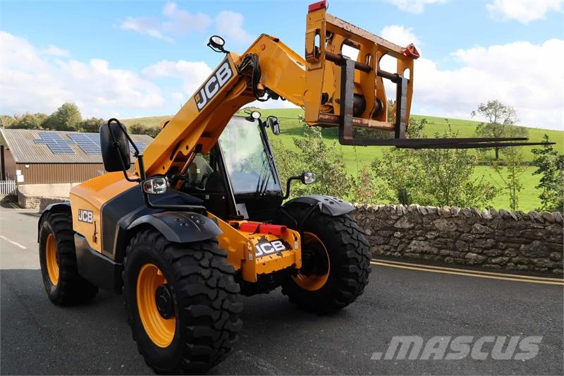 JCB 526-56 Agri Plus Teleszkópos mezőgazdasági rakodók