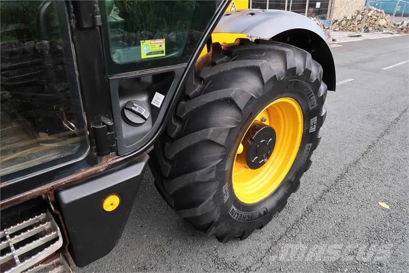JCB 536-60 Agri Super Teleszkópos mezőgazdasági rakodók
