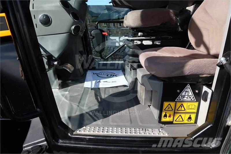 JCB FASTRAC 4220 Τρακτέρ