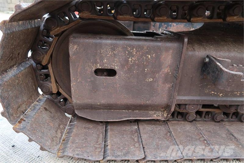 JCB JS 130LC Crawler excavators