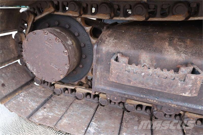 JCB JS 130LC Crawler excavators