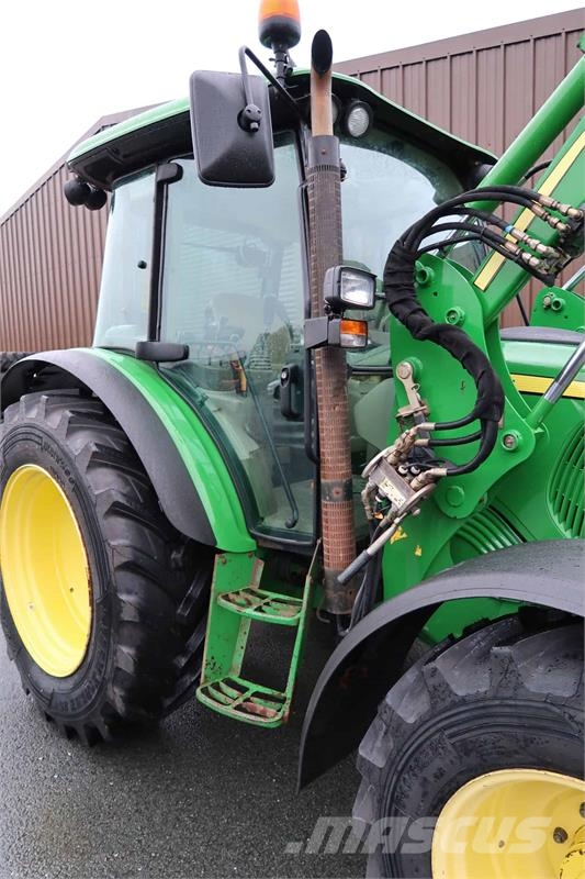 John Deere 5100R Traktori