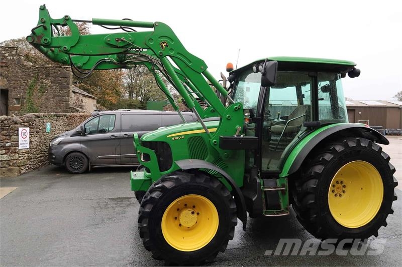 John Deere 5100R Traktori