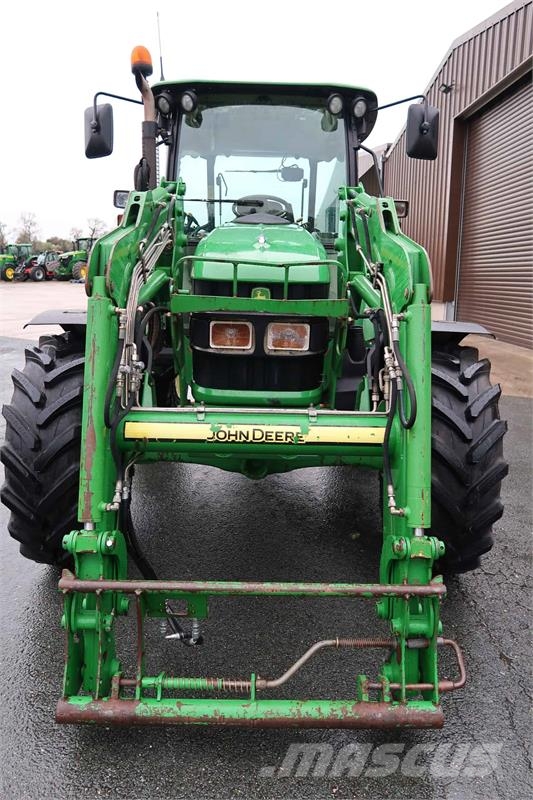 John Deere 5100R Traktori