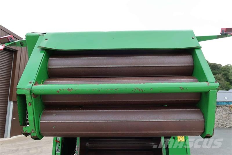 John Deere 575 Rundballepresser