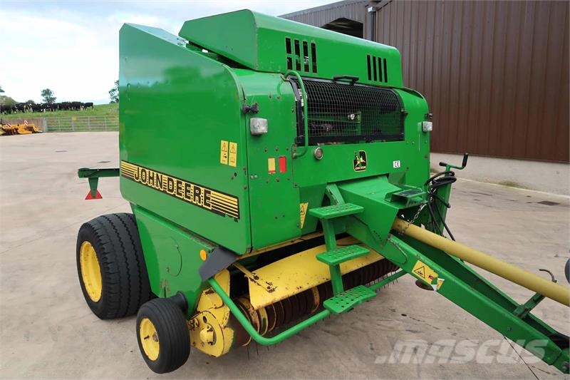 John Deere 575 Rundballepresser