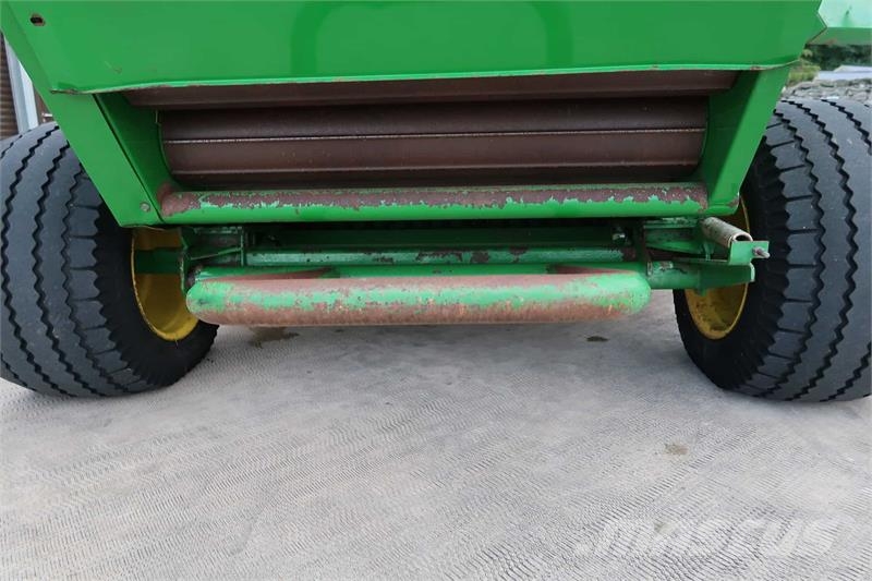 John Deere 575 Rundballepresser