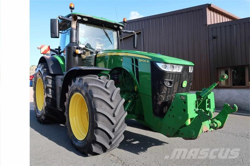 John Deere 8400R Traktorok