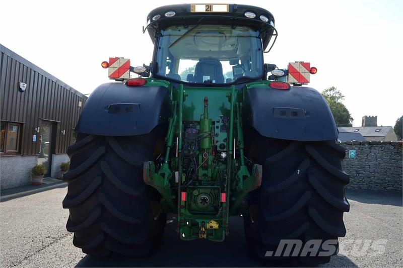 John Deere 8400R Traktorok