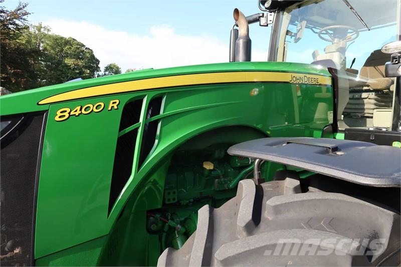 John Deere 8400R Traktorok