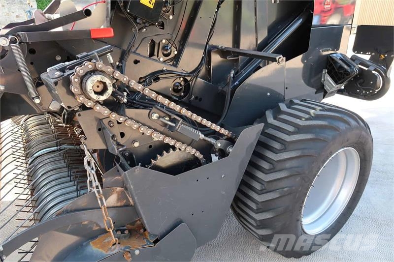 Kuhn FB3130 Körbálázók