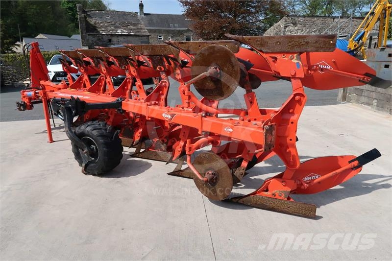Kuhn Multi-Master 122 Apverčiamieji plūgai