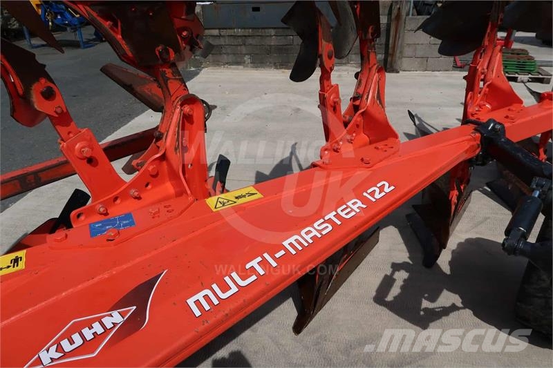 Kuhn Multi-Master 122 Apverčiamieji plūgai