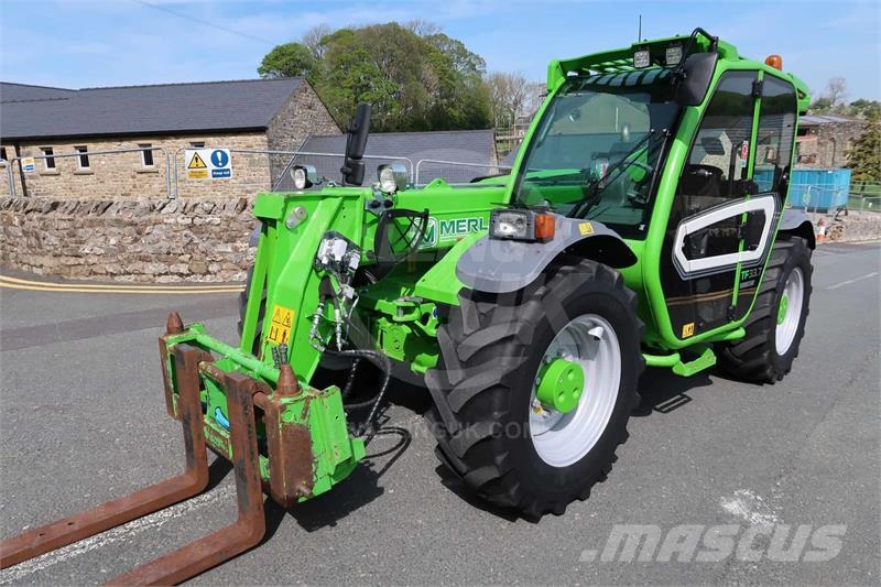 Merlo TF 33.7 معدات مناولة لأغراض الزراعة