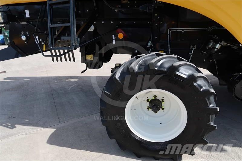 New Holland CX 5.80SL Mähdrescher