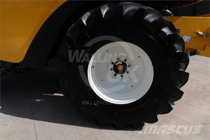 New Holland CX 5.80SL Mähdrescher