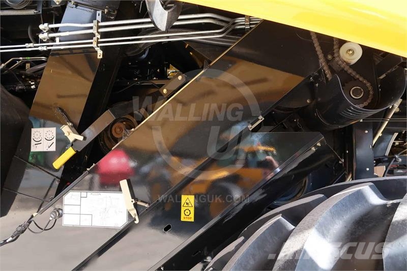 New Holland CX 5.80SL Mähdrescher