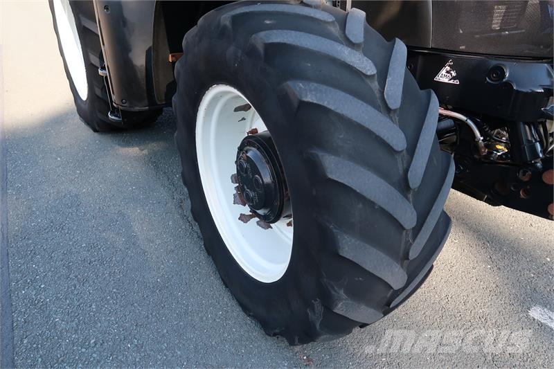 New Holland T7.200 Tractors