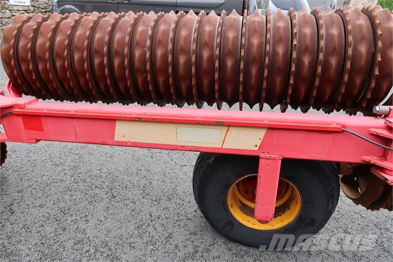 Väderstad ROLLEX RX 940 مداحل