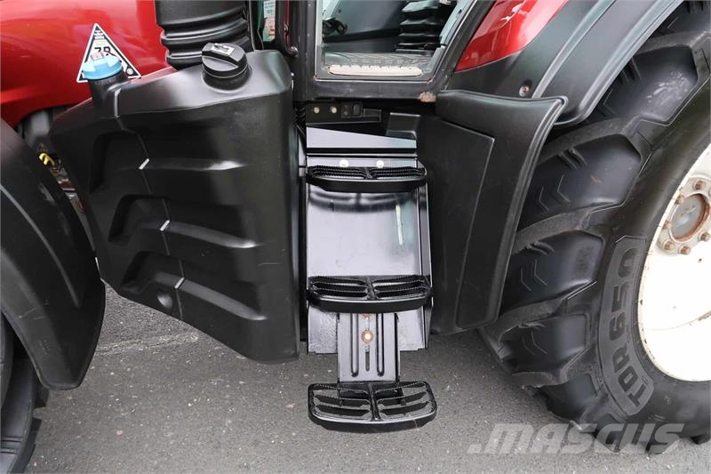 Valtra T254 Tractors