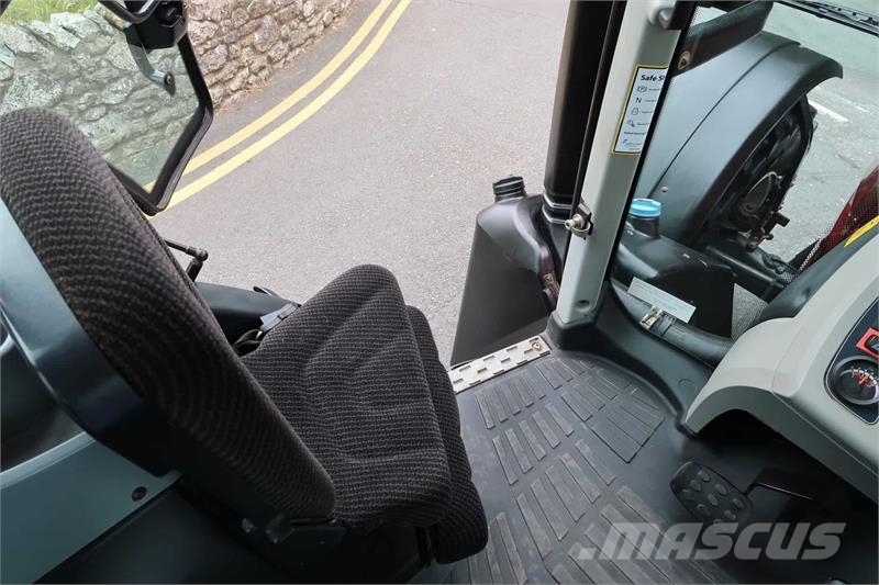 Valtra T254 Tractors