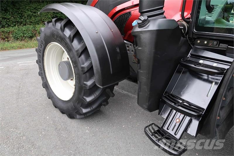 Valtra T254 Tractors