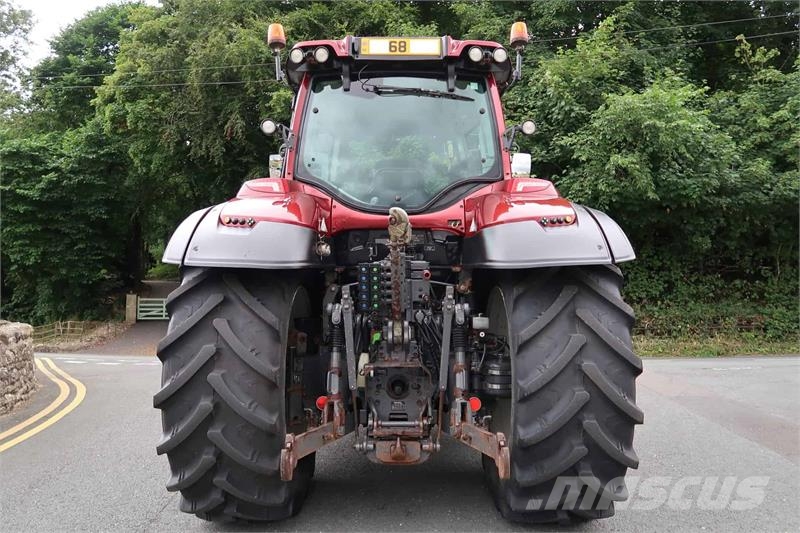 Valtra T254 Tractors