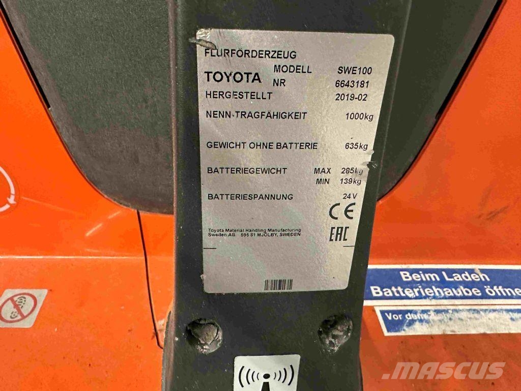BT SWE 100 Gyalogkíséretű targonca