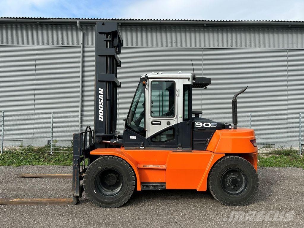Doosan D 90-S-7 Wózki Diesla