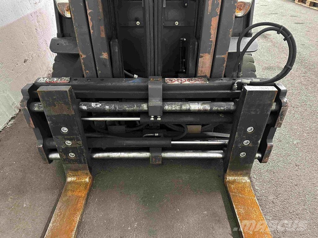 Linde E 25-01 - TRIPLEX 4,5 m Wózki elektryczne