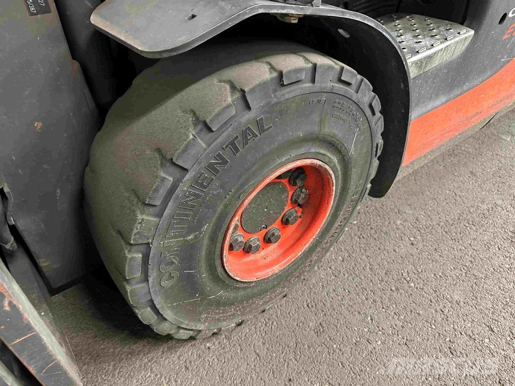 Linde E 25-01 - TRIPLEX 4,5 m Wózki elektryczne